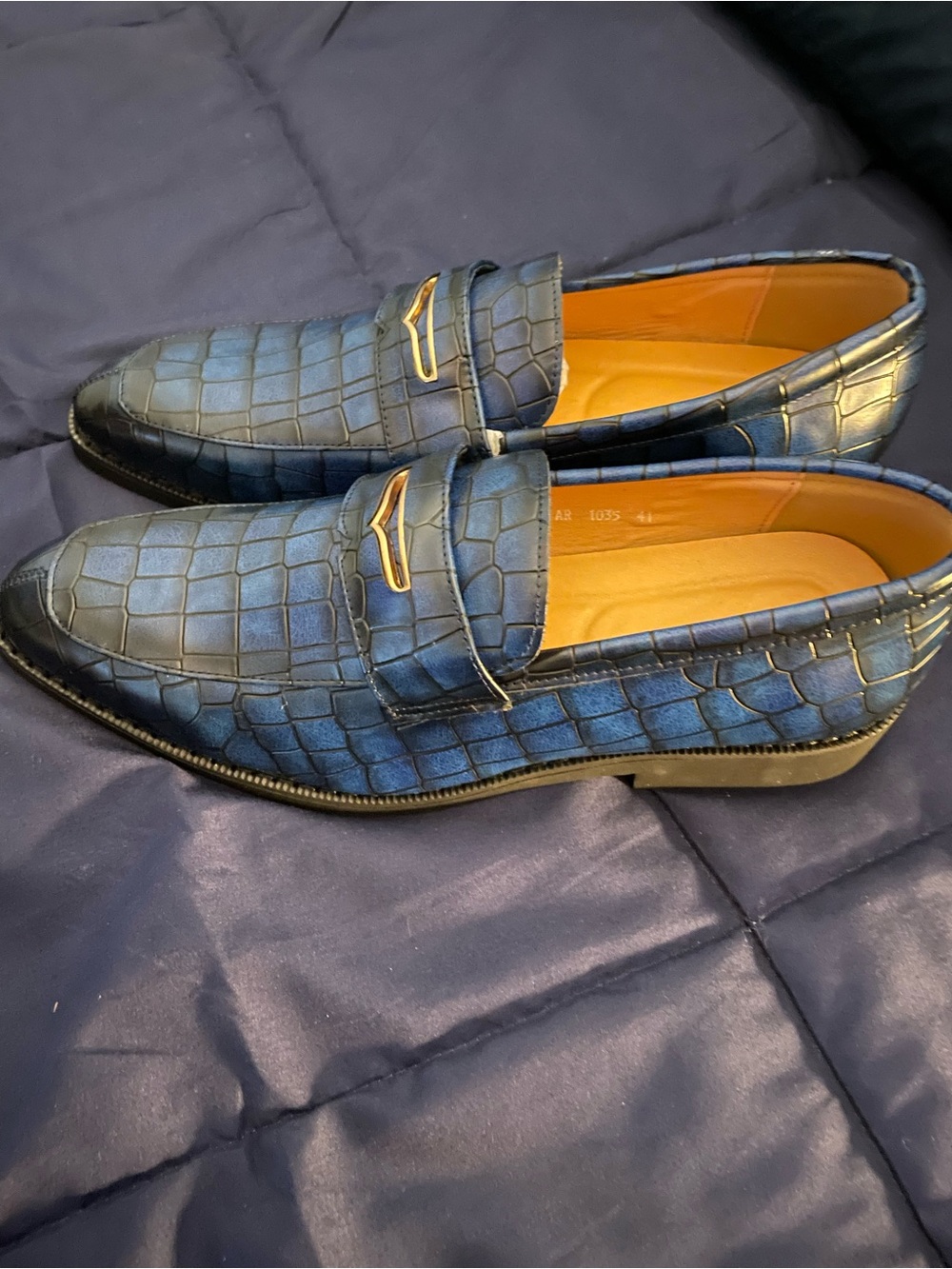 Men's Blue Croc-Embossed Slip-On Dress Loafers